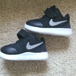 Nike Infant tennis shoes